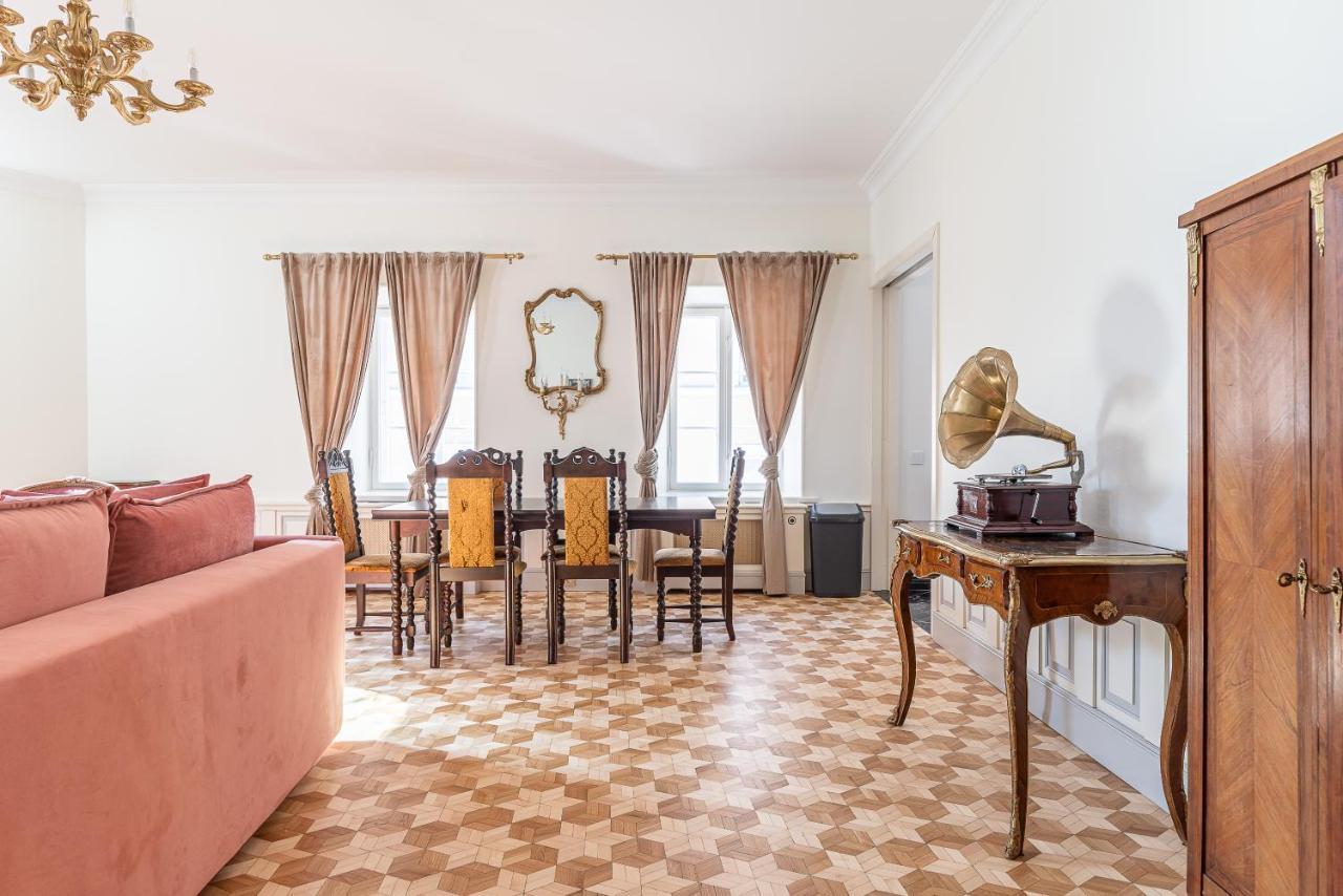 Old Town - Demini Apartment Таллин Экстерьер фото